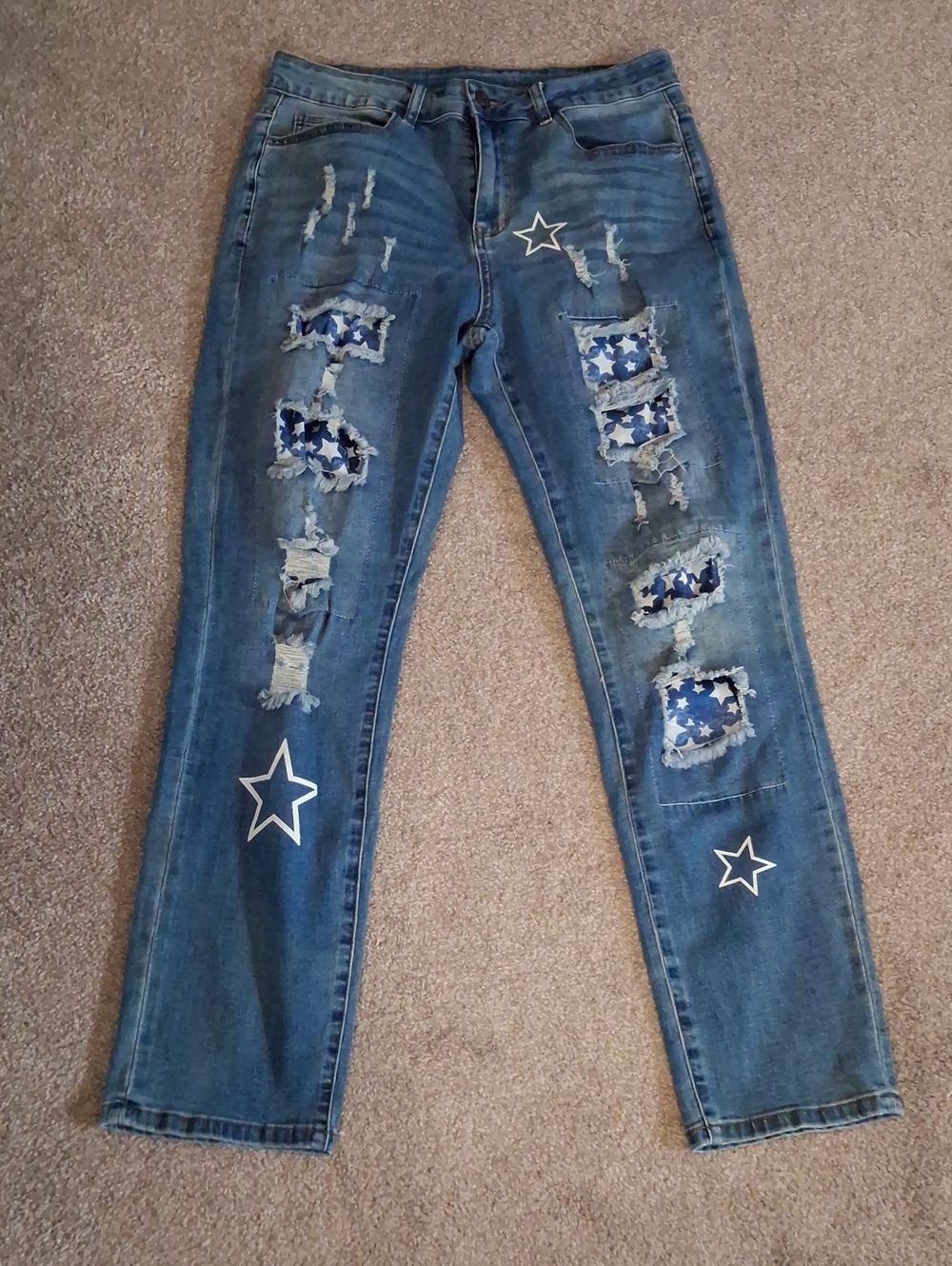 Unbranded Women’s Distressed Blue-White Star Patch Jeans. Distressed. (L)